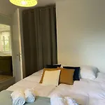 Charmante Maison Avec Jardin En Face Du Parc, Proche Commerces Et Attractions Touristiques - Fr-1-489-333