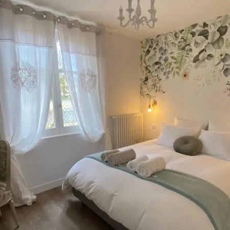 Nyaraló Charmante Maison Avec Jardin En Face Du Parc, Proche Commerces Et Attractions Touristiques - Fr-1-489-333 Moulins