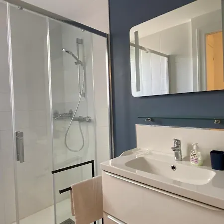 Nyaraló Charmante Maison Avec Jardin En Face Du Parc, Proche Commerces Et Attractions Touristiques - Fr-1-489-333 *