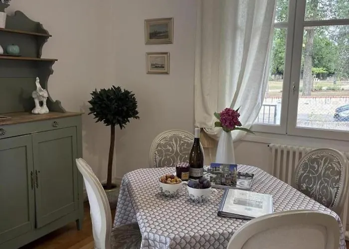 Charmante Maison Avec Jardin En Face Du Parc, Proche Commerces Et Attractions Touristiques - Fr-1-489-333